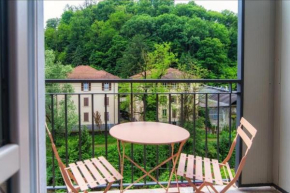 RELAX HOUSE 7min in bus dal Lago